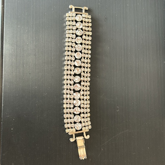 Rhinestone Bracelet - Picture 3 of 8